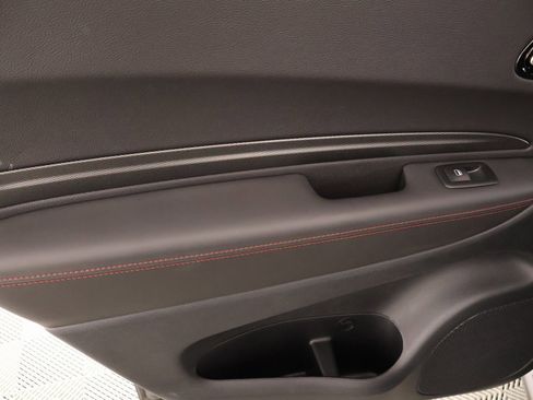 Used 2024 Dodge Durango GT image 19