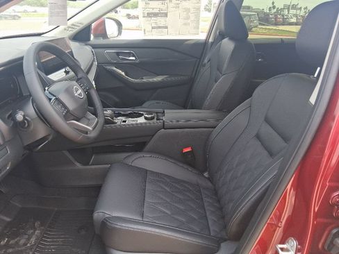 New 2026 Nissan Rogue Platinum AWD/4WD image 24
