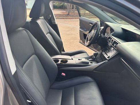 Used 2014 Lexus IS 250 image 17