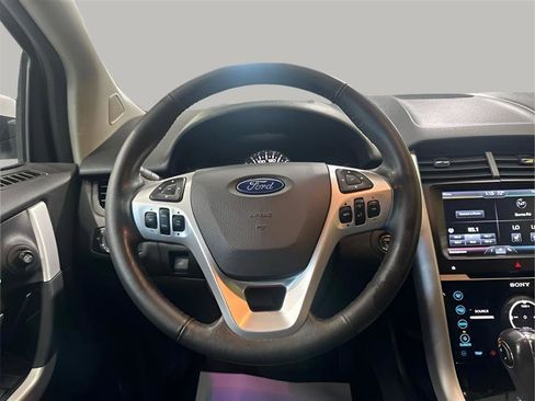 Used 2014 Ford Edge Limited w/ Driver Entry Package FWD image 15