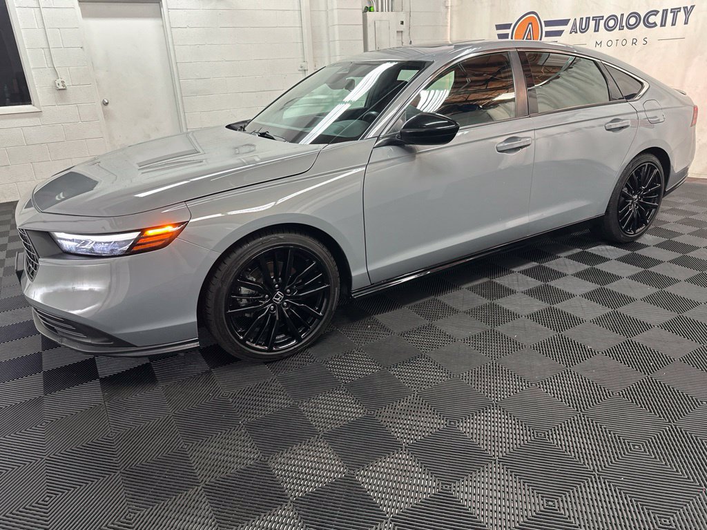 Used 2024 Honda Accord Sport image 5