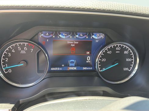 Used 2022 Ford F150 XLT w/ Equipment Group 302A High AWD/4WD image 19