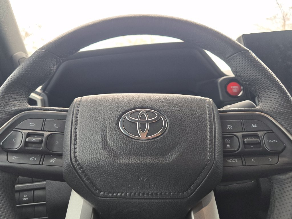 Used 2024 Toyota Tacoma TRD Sport w/ TRD Sport Upgrade Package RWD image 20