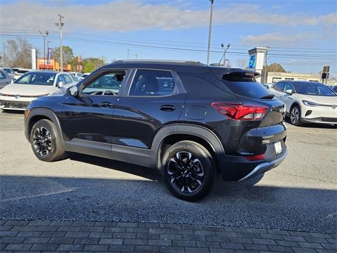 Used 2023 Chevrolet TrailBlazer LT w/ Convenience Package image 9