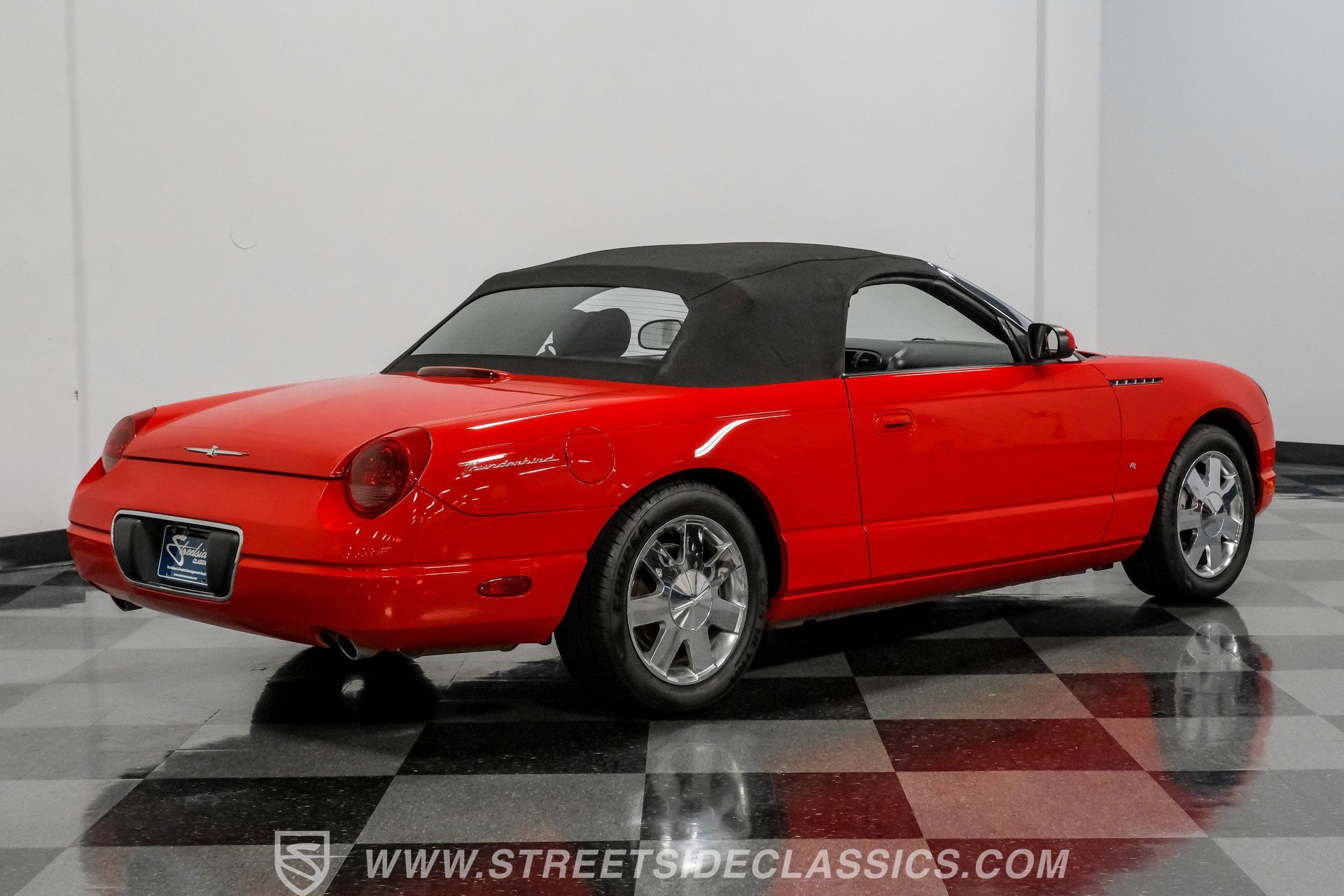 Used 2003 Ford Thunderbird RWD image 11