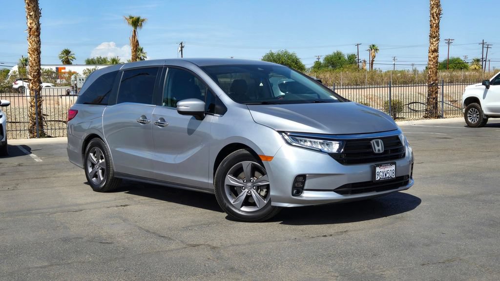 Used 2023 Honda Odyssey EX image 1