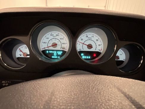 Used 2012 Dodge Challenger SXT Plus RWD image 70