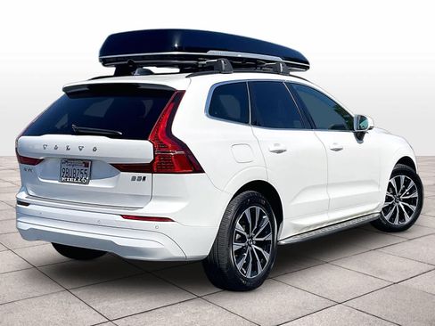 Used 2023 Volvo XC60 B5 Core AWD/4WD image 16