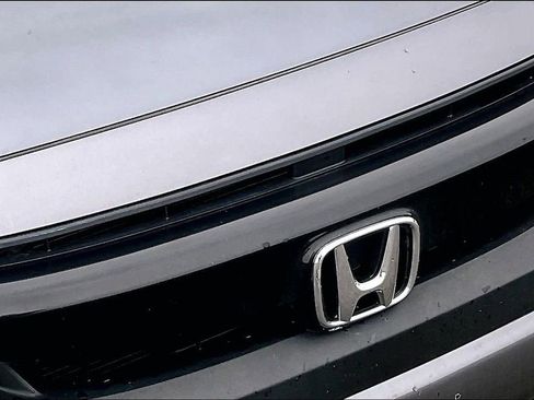 Used 2020 Honda Civic LX image 32