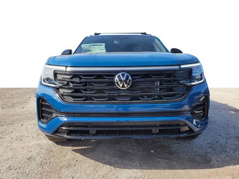 New 2026 Volkswagen Atlas Cross Sport SEL R-Line AWD/4WD image 3