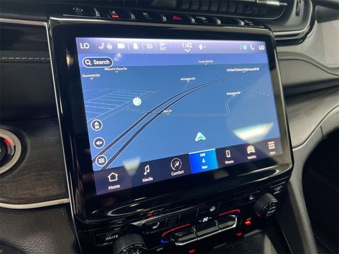 Used 2022 Jeep Grand Cherokee L Limited w/ Trailer Tow Group (B) image 14