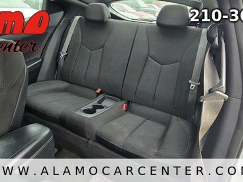 Used 2013 Hyundai Veloster RE:MIX Edition FWD image 25