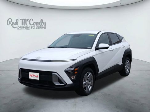 New 2026 Hyundai Kona SE image 1