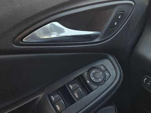 Used 2021 Buick Encore GX Preferred image 27