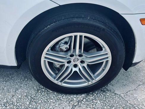 Used 2018 Porsche Macan S AWD/4WD image 24