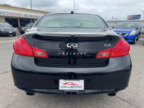 Used 2011 INFINITI G25 Journey w/ Moonroof Pkg image 3