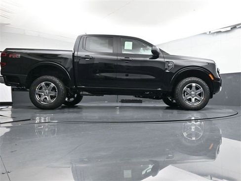 New 2025 Ford Ranger XLT w/ FX4 Off-Road Package image 31