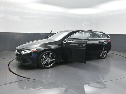 Used 2020 Mercedes-Benz A 220 image 35