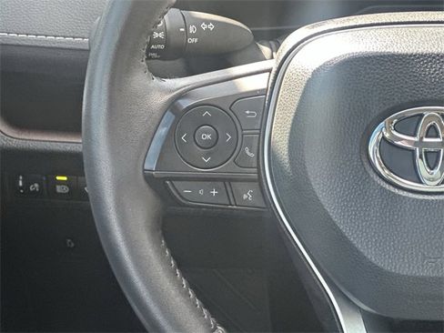 Used 2024 Toyota RAV4 Limited image 12