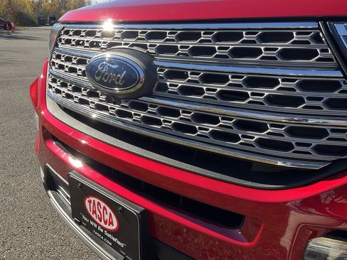 Used 2023 Ford Explorer Limited w/ Limited Technology Package image 22