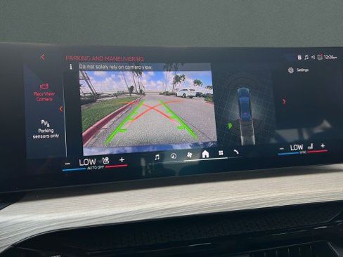 Used 2025 BMW 330i Sedan image 14