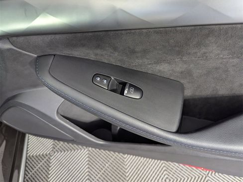 Used 2016 Nissan Maxima SR image 34