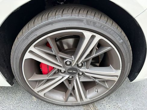 Used 2025 Genesis G70 2.5T w/ Sport Prestige Package image 12