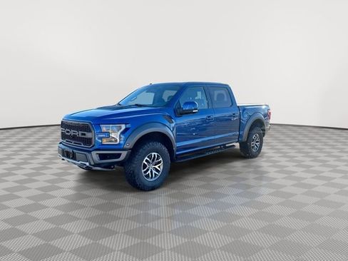 Used 2018 Ford F150 Raptor w/ Equipment Group 802A Luxury image 4