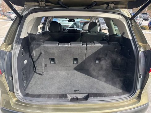 Used 2023 Subaru Ascent Limited image 23