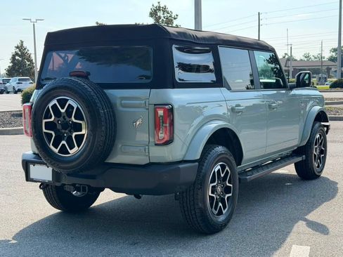 Used 2024 Ford Bronco Outer Banks AWD/4WD image 5