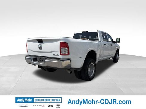 Used 2024 RAM 3500 Tradesman w/ Chrome Appearance Group AWD/4WD image 7