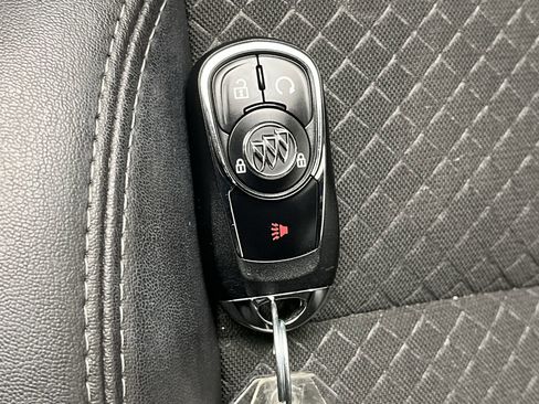 Certified 2022 Buick Encore Preferred w/ Safety Package image 24