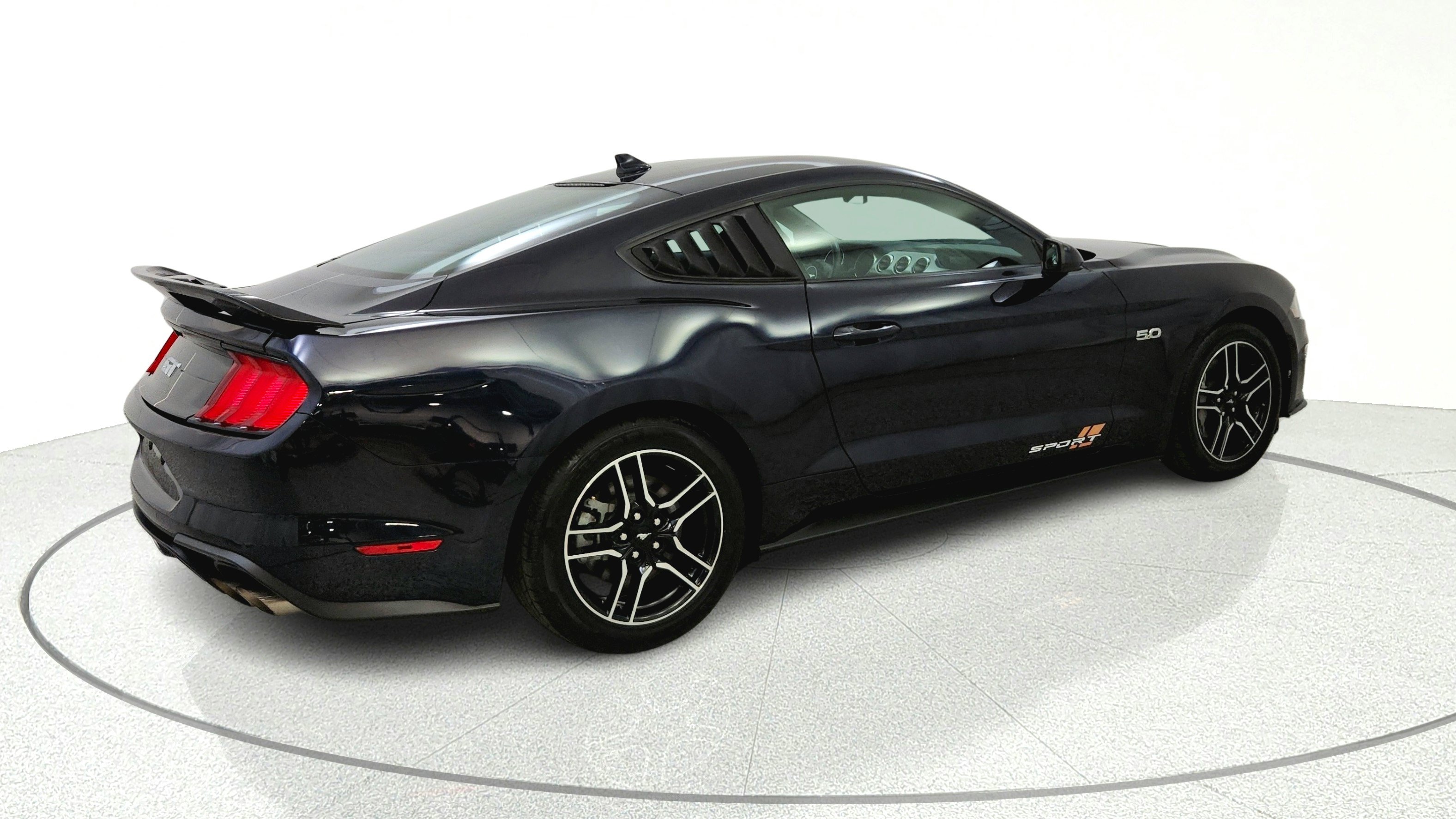 Used 2021 Ford Mustang GT RWD image 7