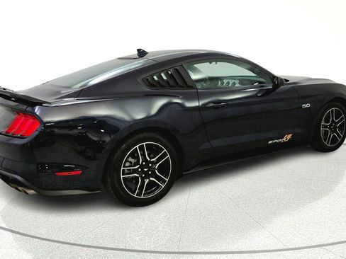 Used 2021 Ford Mustang GT RWD image 7