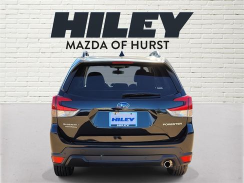 Used 2024 Subaru Forester Limited image 4