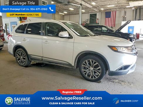 Used 2016 Mitsubishi Outlander AWD image 5