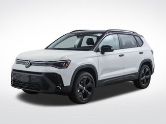 Used 2025 Volkswagen Taos SE AWD/4WD video 1