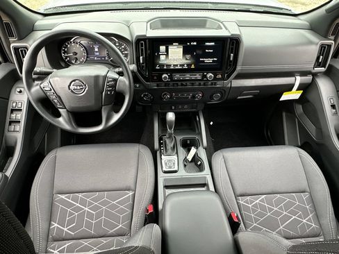 New 2026 Nissan Frontier SV w/ Tow Package AWD/4WD image 17