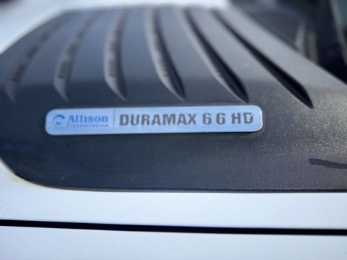 Used 2012 Chevrolet Silverado 2500 LT w/ Interior Plus Package image 10