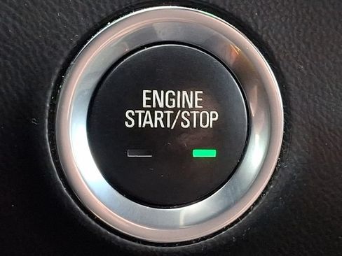 Used 2020 GMC Terrain SLT AWD/4WD image 24