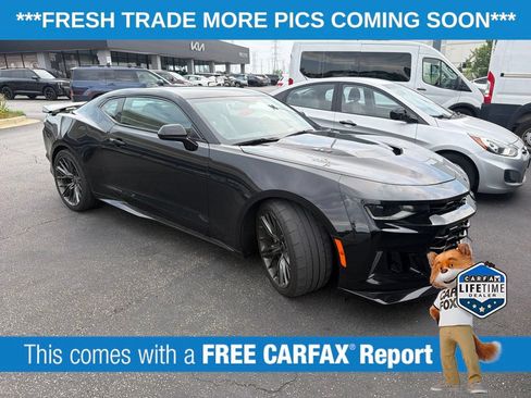 Used 2021 Chevrolet Camaro ZL1 RWD image 3