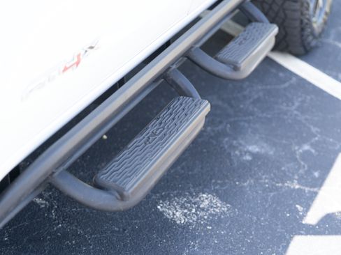 Used 2024 GMC Canyon AT4X AWD/4WD image 52