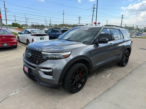 Used 2021 Ford Explorer ST w/ Equipment Group 401A AWD/4WD image 5