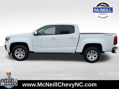 Used 2022 Chevrolet Colorado LT w/ LT Convenience Package AWD/4WD image 5