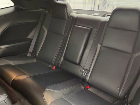 Used 2017 Dodge Challenger SXT Plus image 22