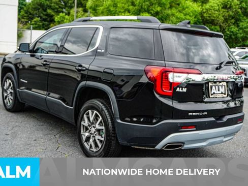 Used 2022 GMC Acadia SLE w/ Driver Convenience Package FWD image 4