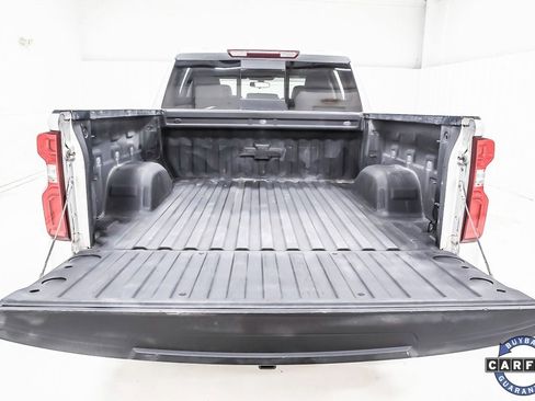 Used 2020 Chevrolet Silverado 1500 LT Trail Boss image 38