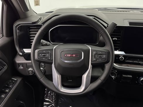 Used 2026 GMC Sierra 1500 SLT image 26