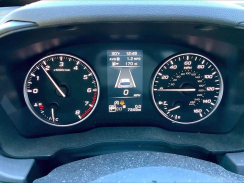 Used 2025 Subaru Crosstrek 2.0i Premium image 25