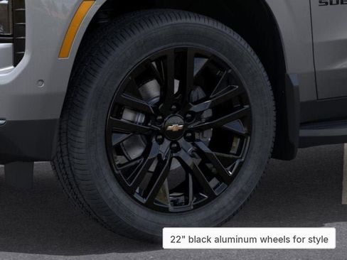 New 2025 Chevrolet Suburban Premier image 19